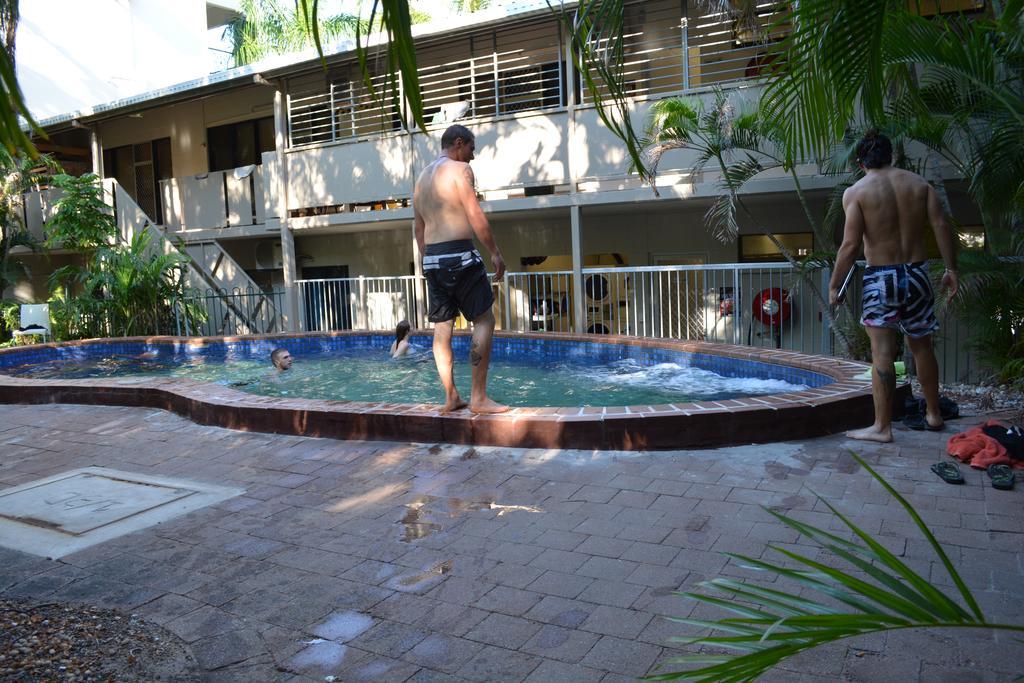Frogs-Hollow Backpackers Darwin Exterior foto